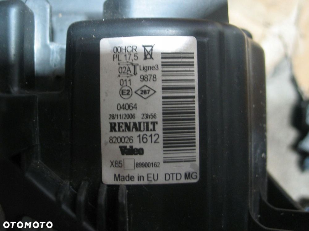 Lampa przod renault clio 3 III 05-12r. 8200261612 europa - 14