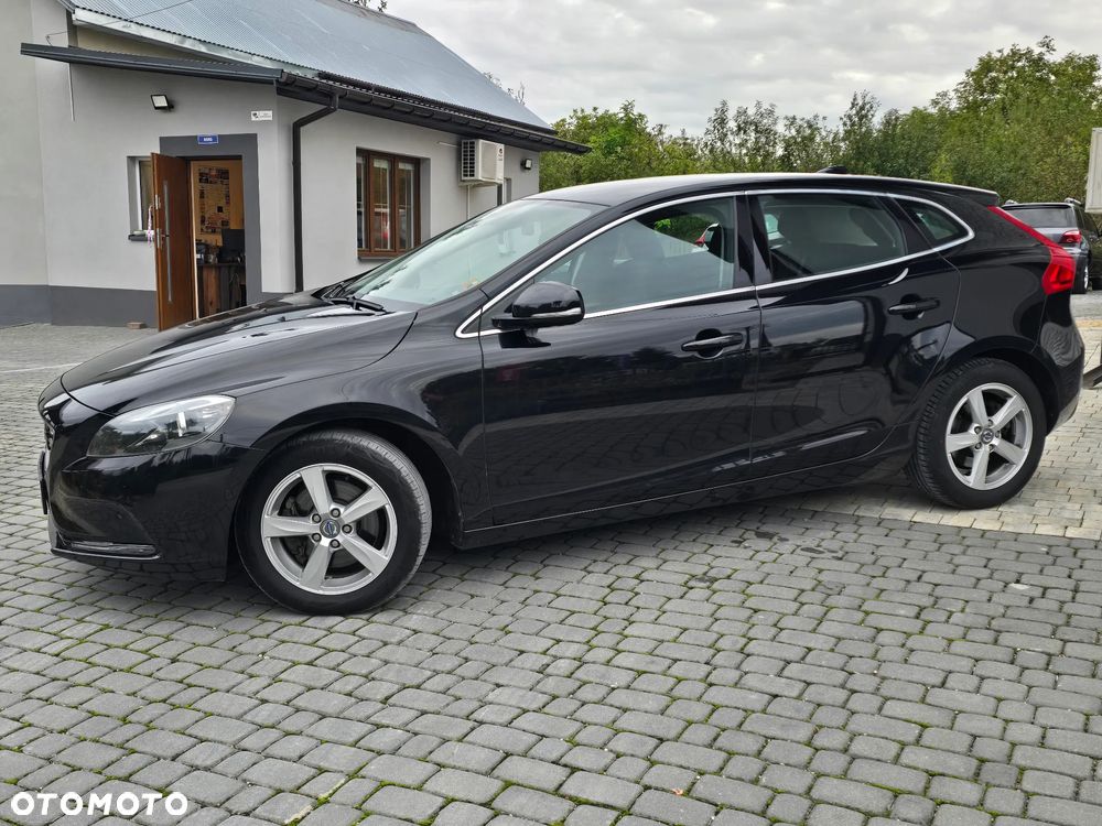 Volvo V40 T3 - 5
