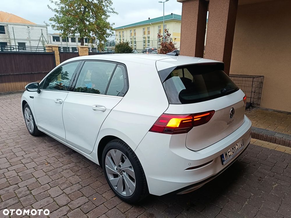 Volkswagen Golf 1.5 TSI EVO Style - 6