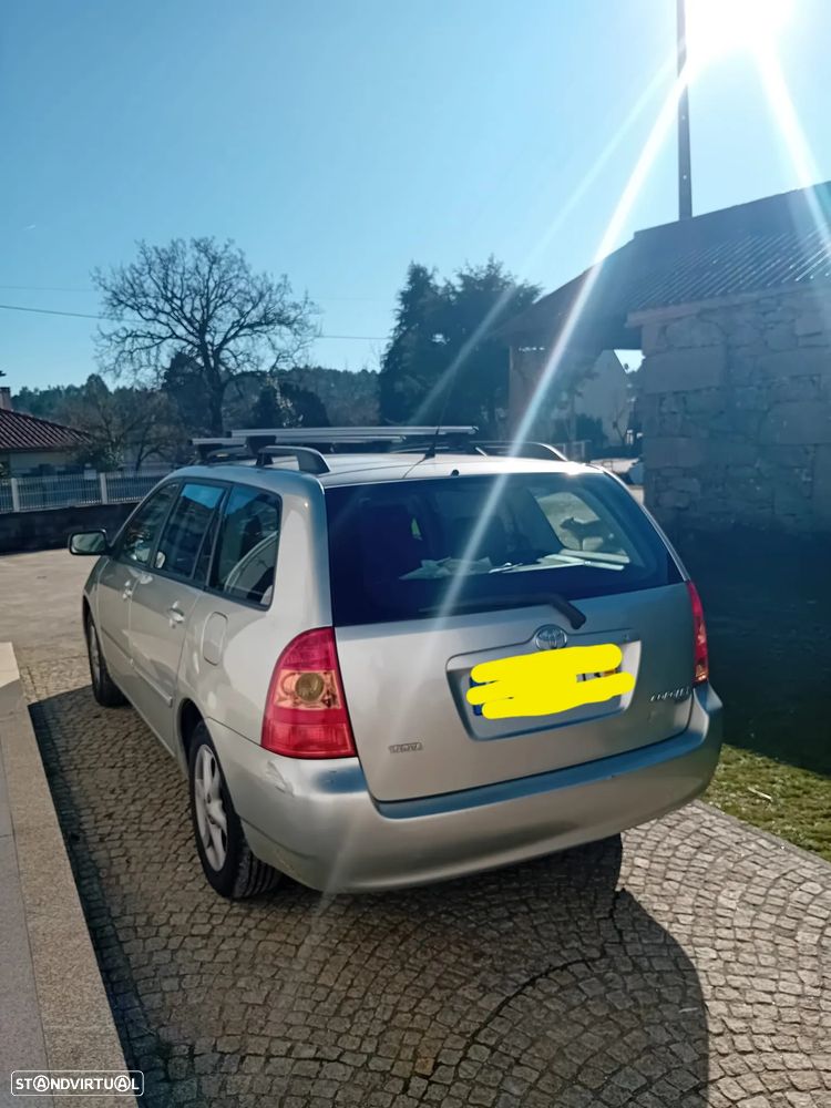 Toyota Corolla SW 1.4 D-4D Sol - 1