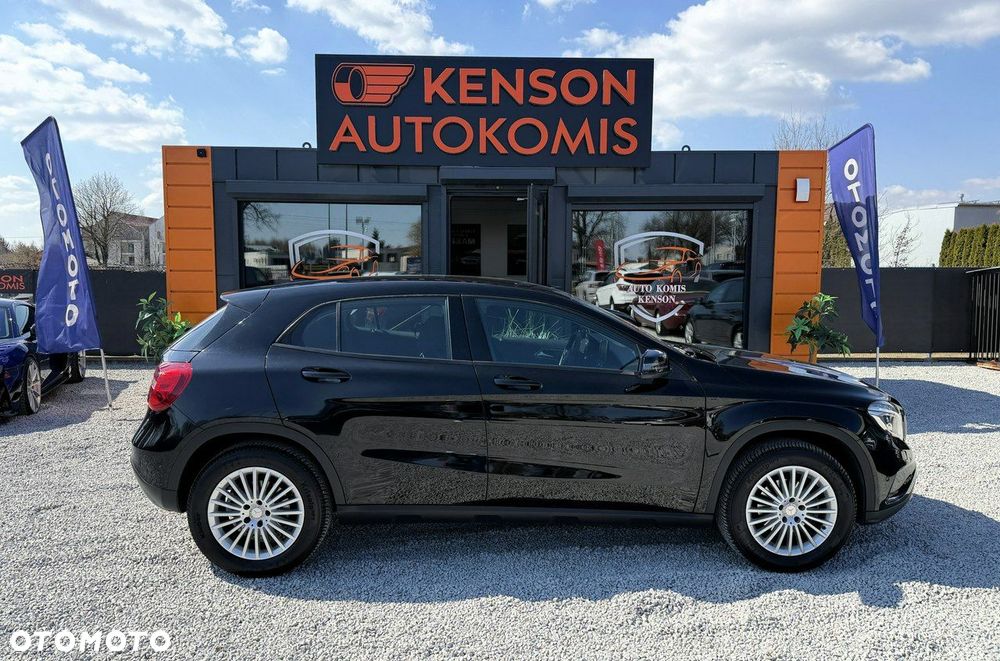 Mercedes-Benz GLA 200 7G-DCT Style - 5