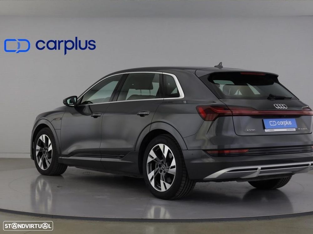 Audi e-tron 55 quattro S line - 5