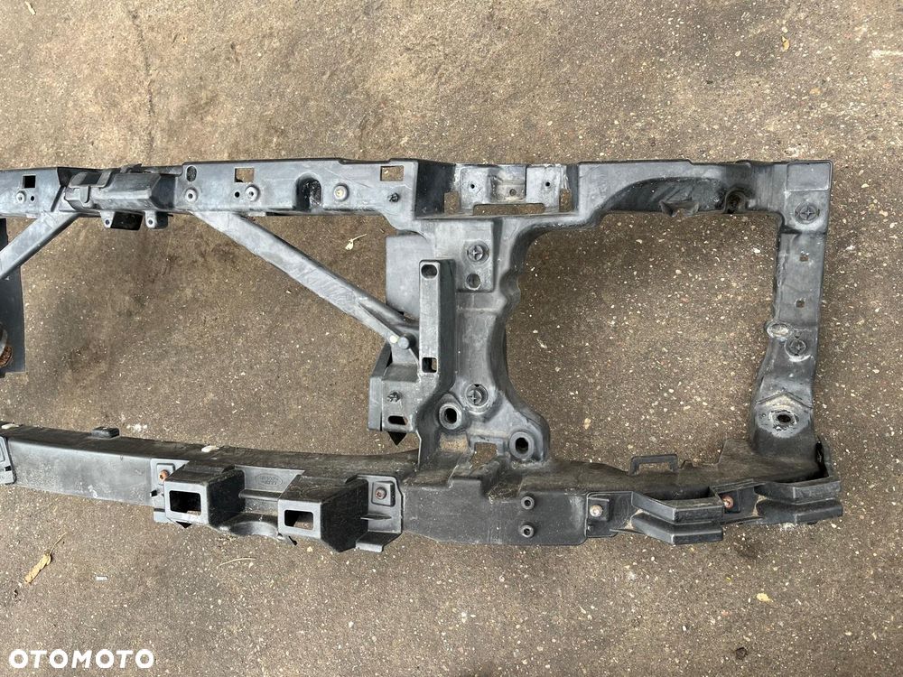 Pas przedni okular Land Rover Discovery 3 III L319 / Range Rover Sport L320 - 2