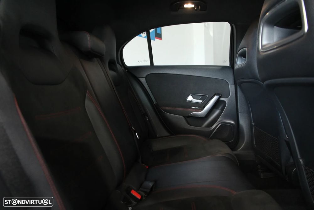 Mercedes-Benz A 180 d AMG Line Aut. - 24