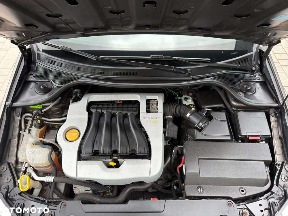 Renault Laguna 2.0 Expression - 38