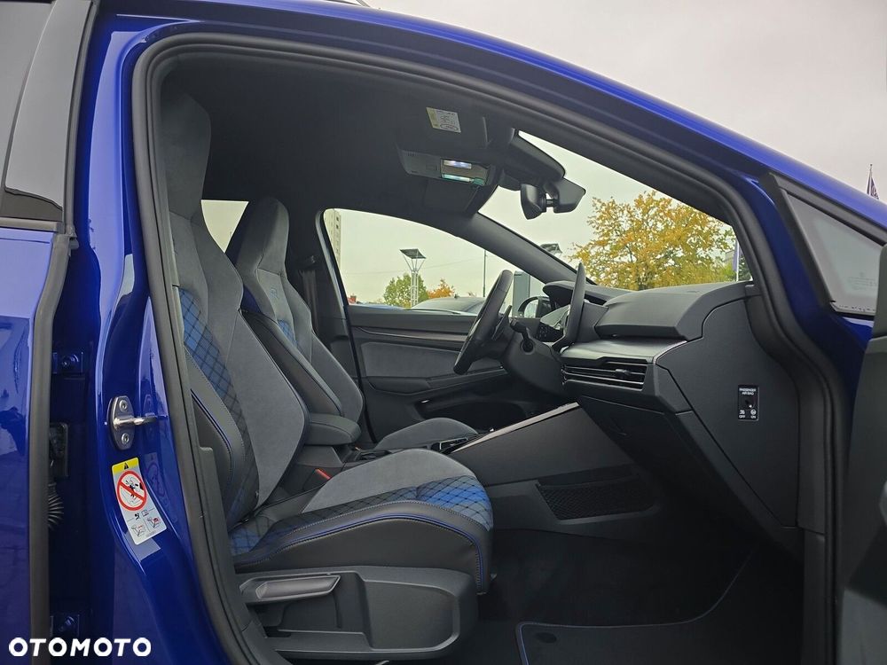 Volkswagen Golf Variant 2.0 TSI 4Motion R - 17