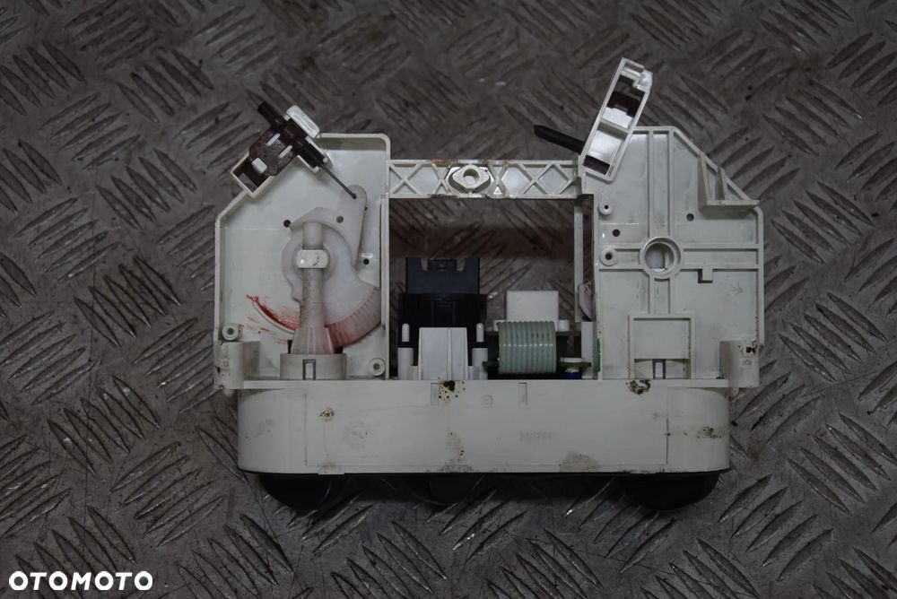 NISSAN TERRANO II PANEL NAWIEWU - 4