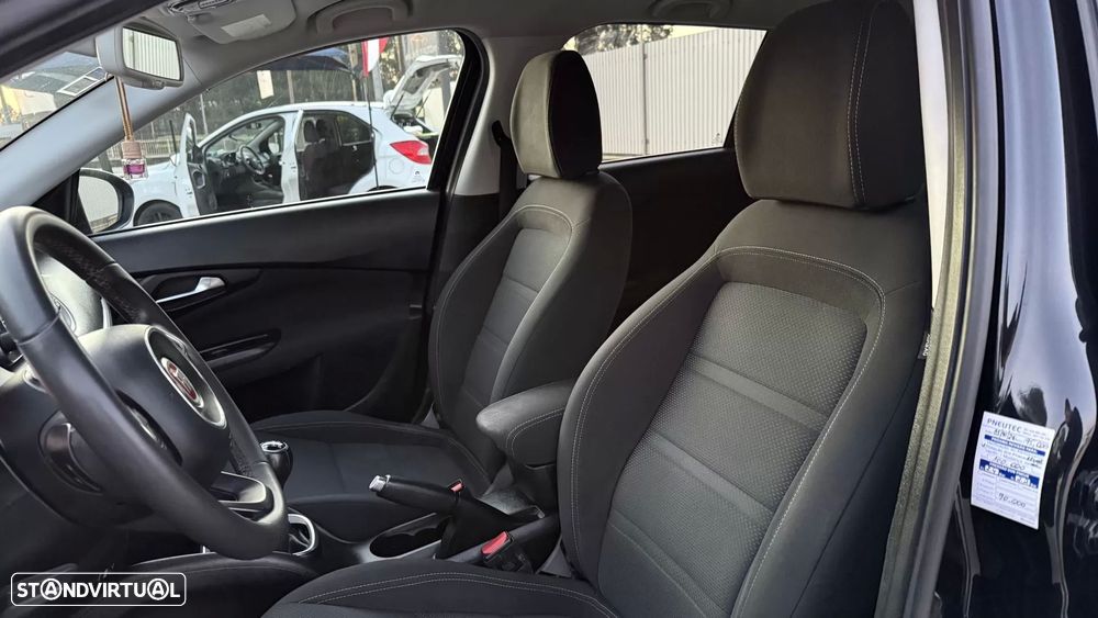 Fiat Tipo Station Wagon 1.3 M-Jet Lounge Tech - 25