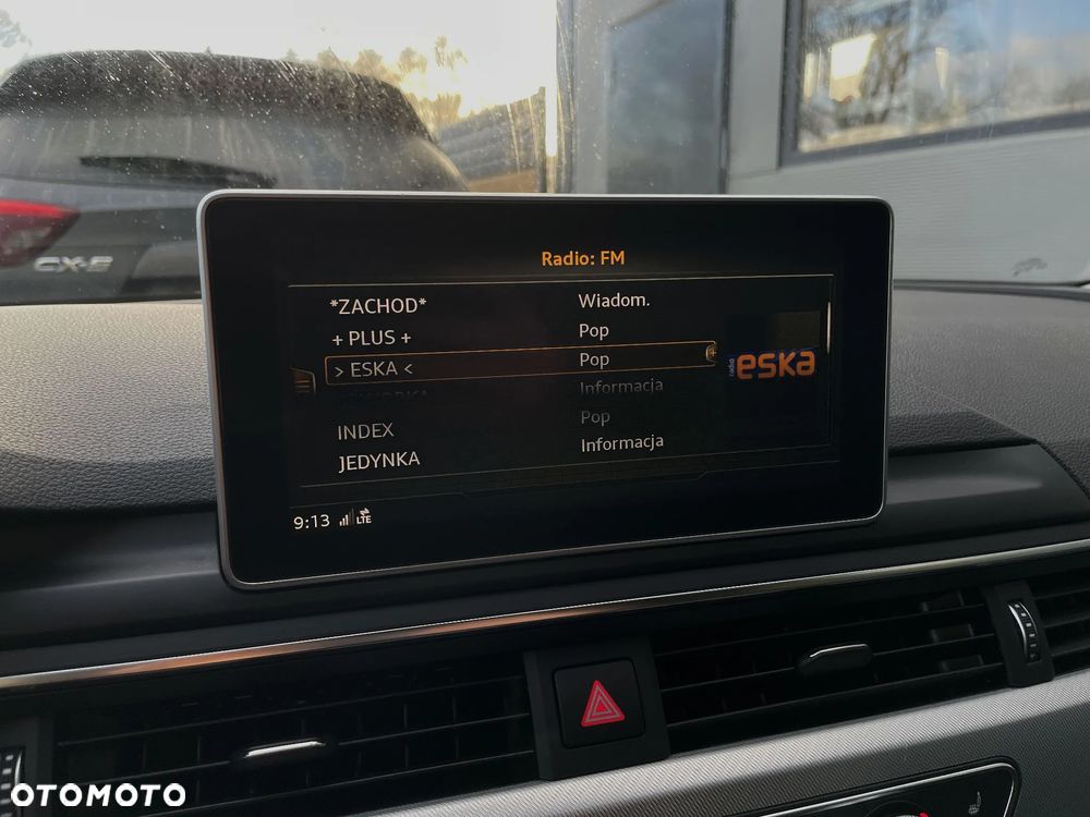 Audi A4 Avant 2.0 TDI ultra S tronic sport - 28