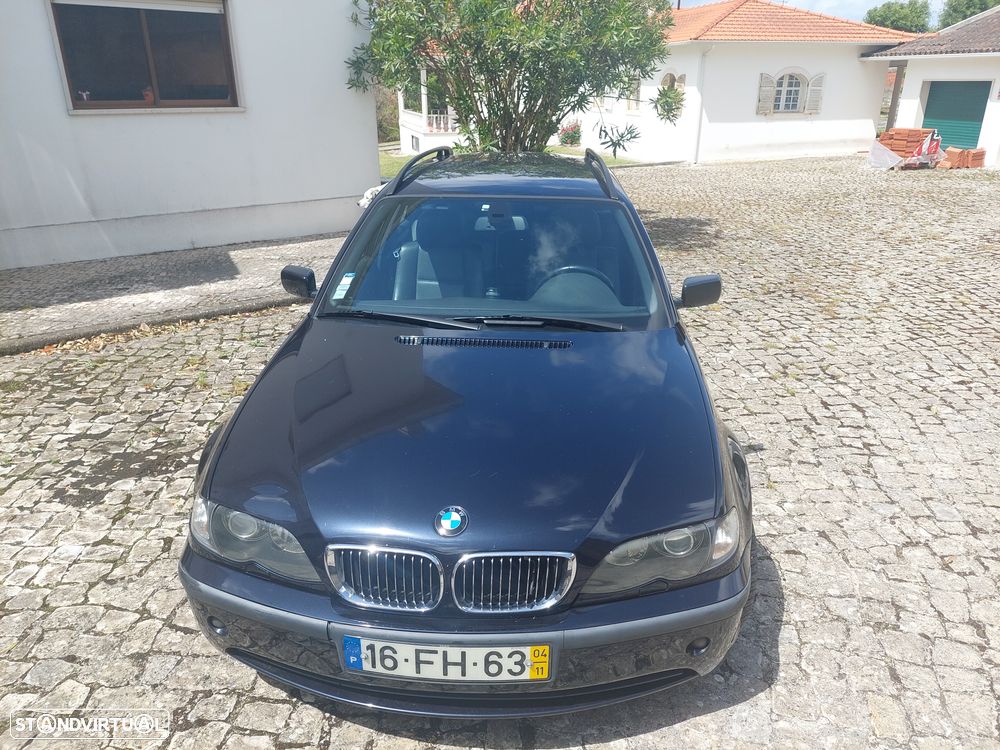 BMW 320 dA Navigator - 1