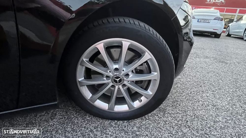 Mercedes-Benz A 250 e 8G-DCT Advanced Progressive - 12