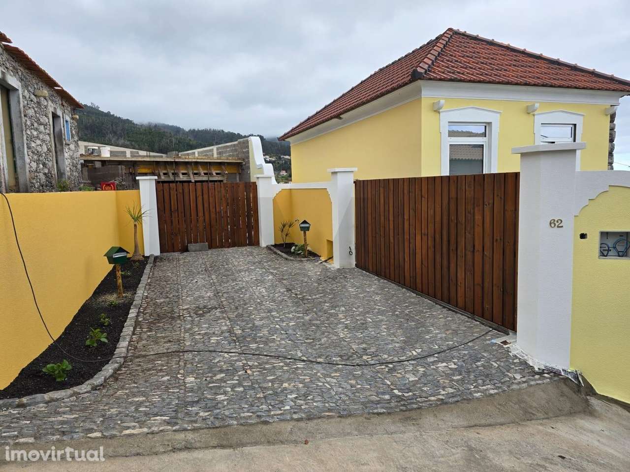 Moradia T3 no Arco da Calheta - Grande imagem: 3/20