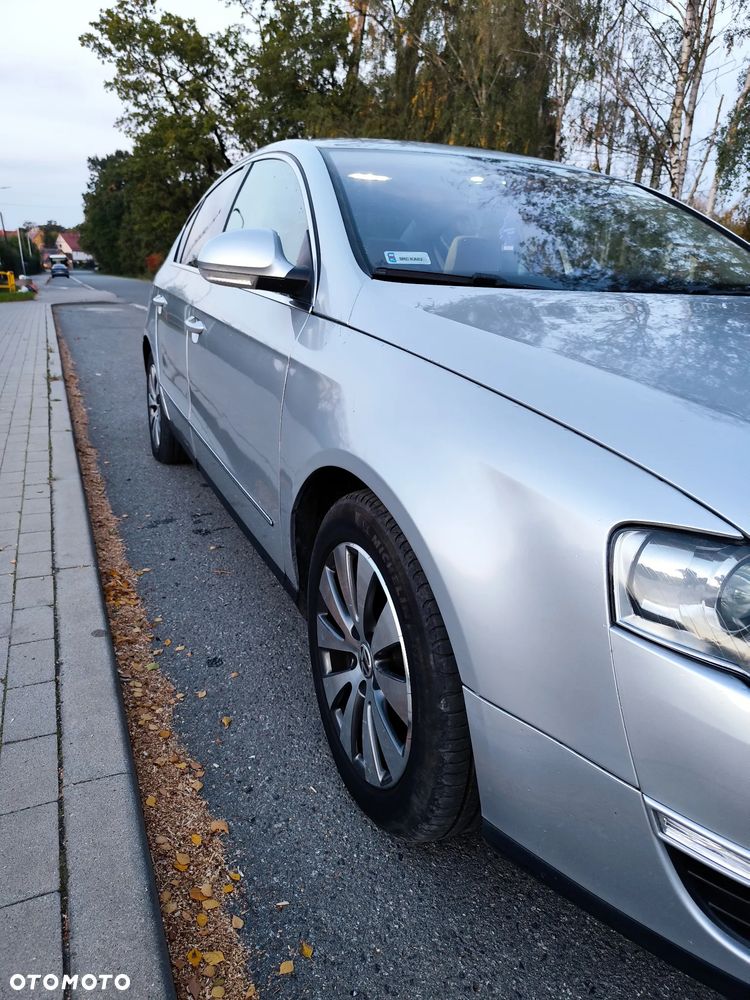 Volkswagen Passat - 7