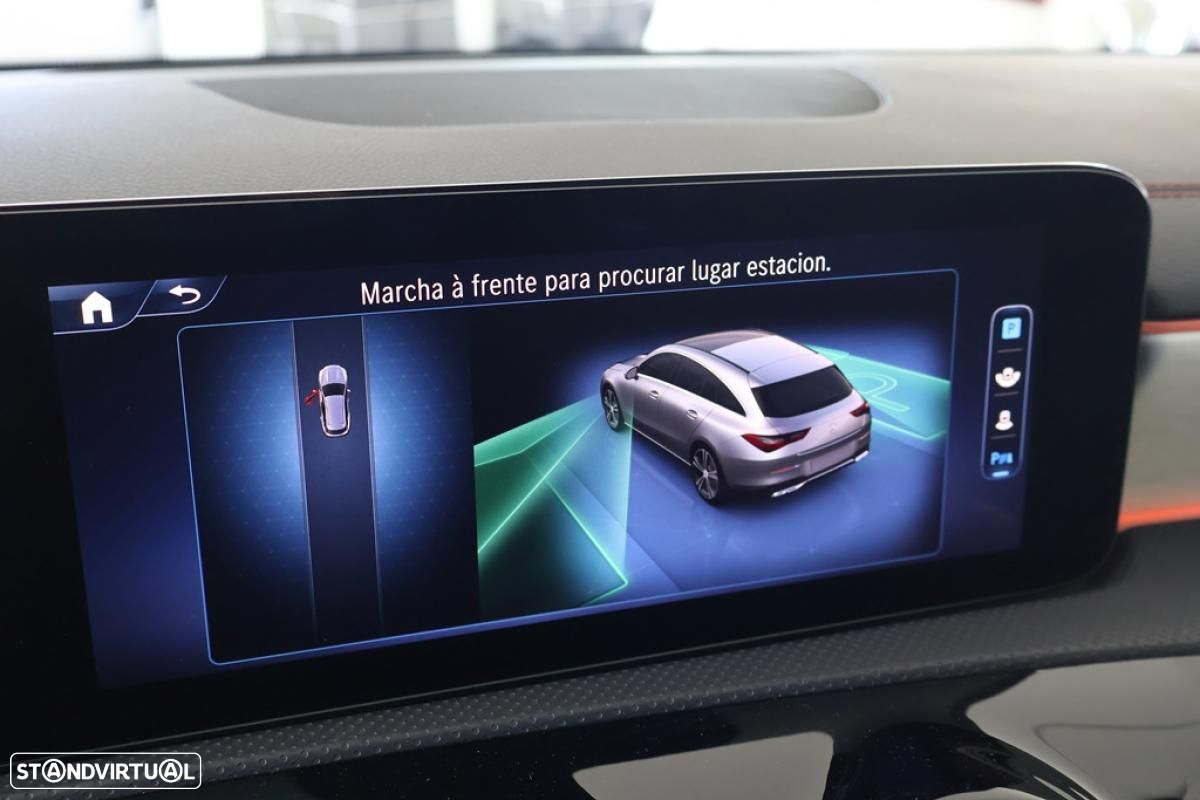 Mercedes-Benz CLA 180 d Shooting Brake AMG Line Aut. - 40