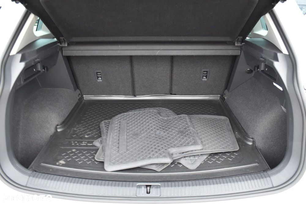 Volkswagen Tiguan 1.5 eTSI Life DSG - 40