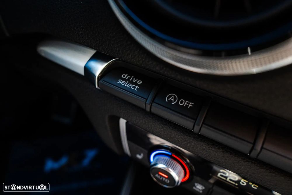 Audi A3 Limousine 1.6 TDI S-line - 16