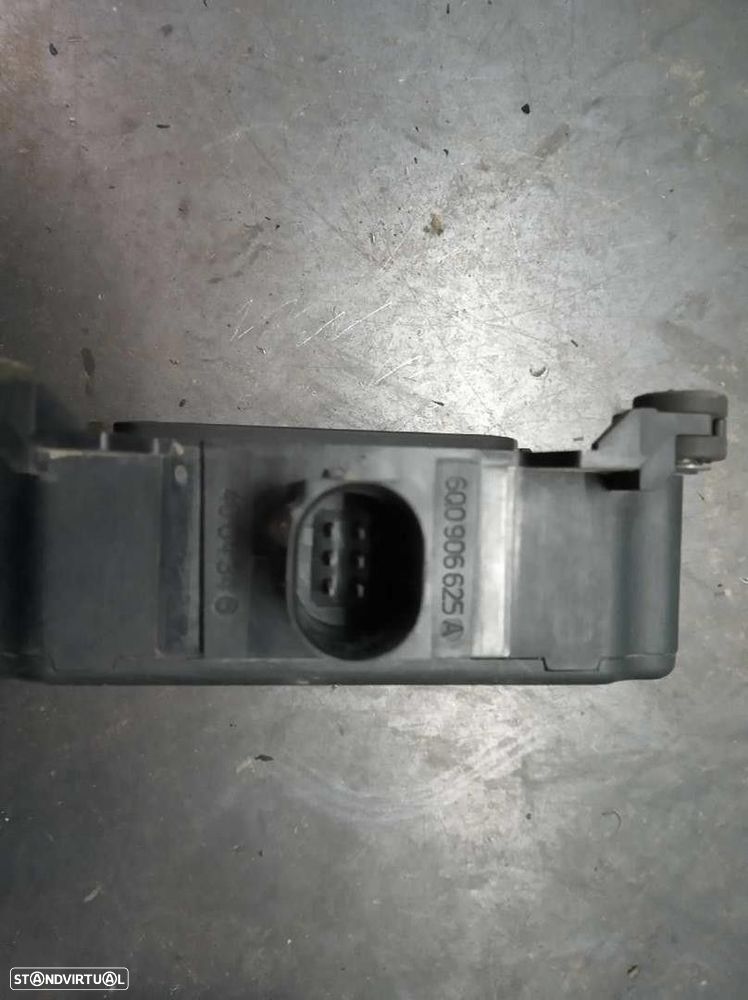 VALVULA AR ADICIONAL VOLKSWAGEN POLO 2006 -6Q0906625A - 3