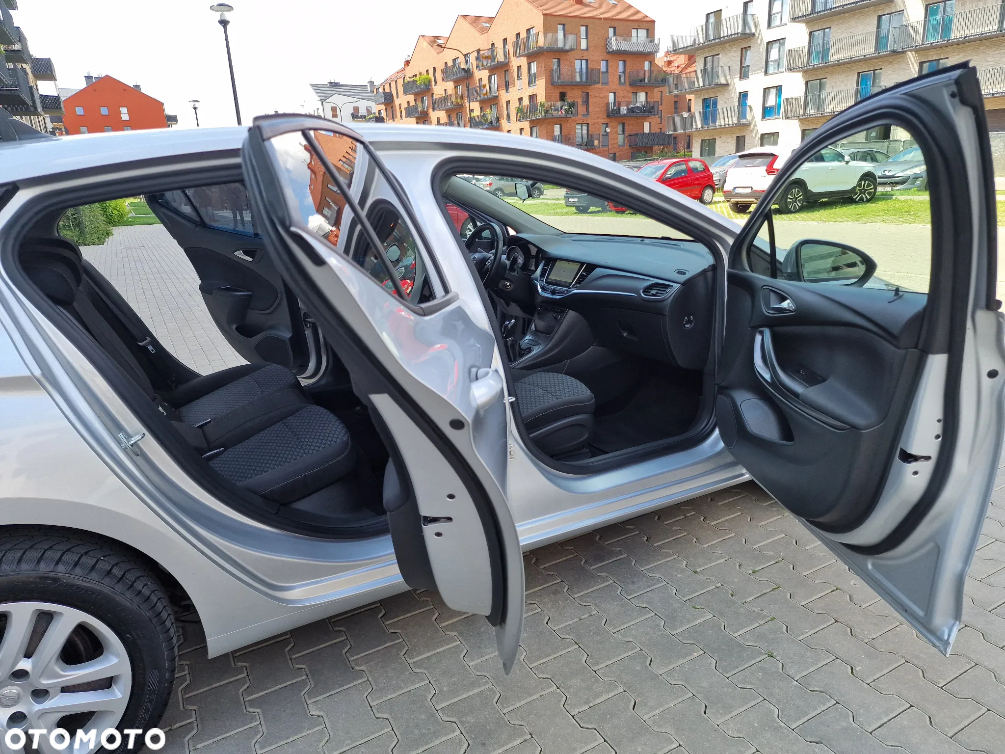 Opel Astra V 1.6 CDTI Essentia - 12