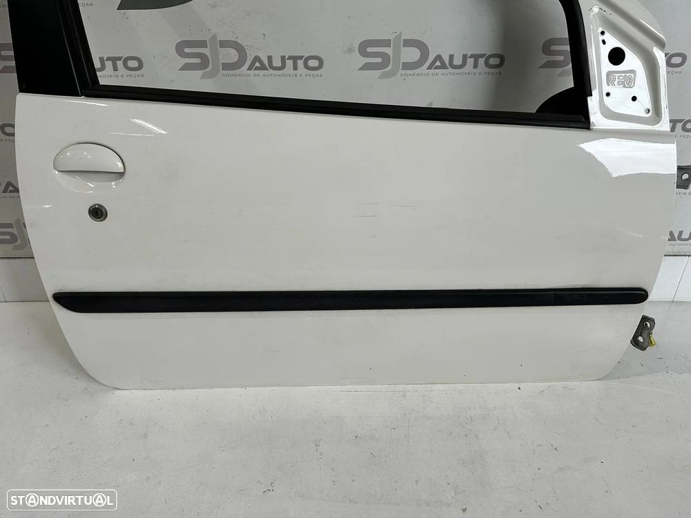 Porta Frente Direita / Esquerda - Peugeot 107 / Citroen C1 / Toyota Aygo - 3