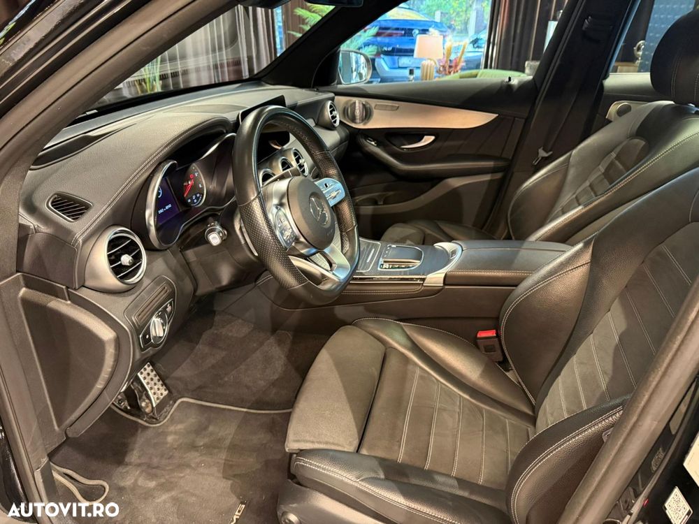 Mercedes-Benz GLC 300 d 4Matic 9G-TRONIC AMG Line - 12