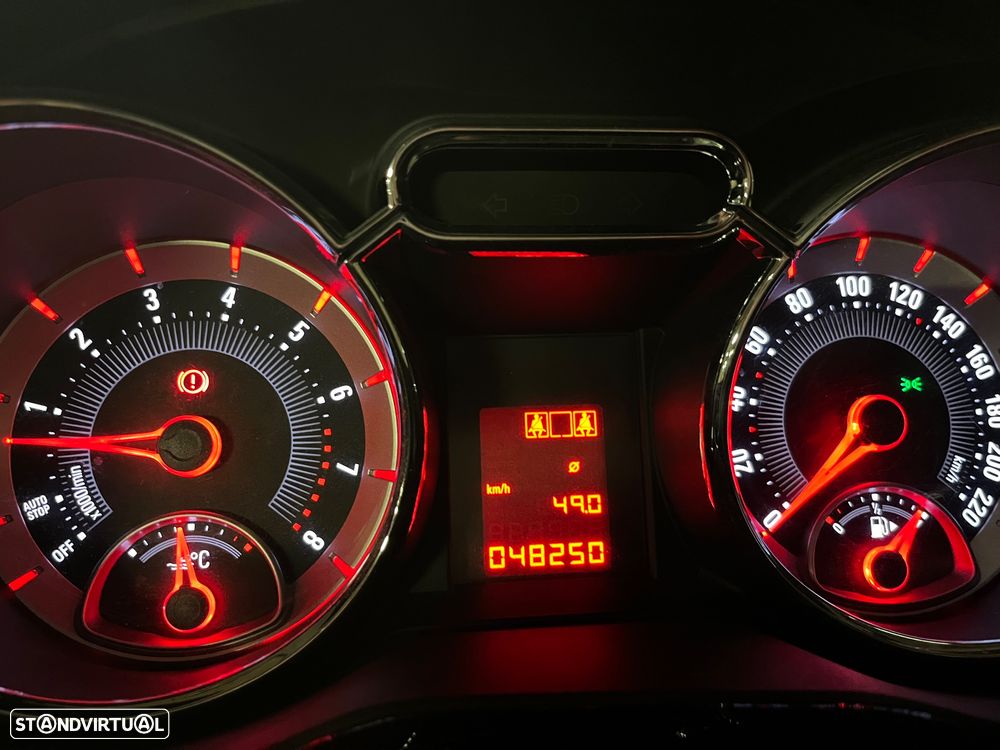 Opel Adam 1.2 Glam - 7
