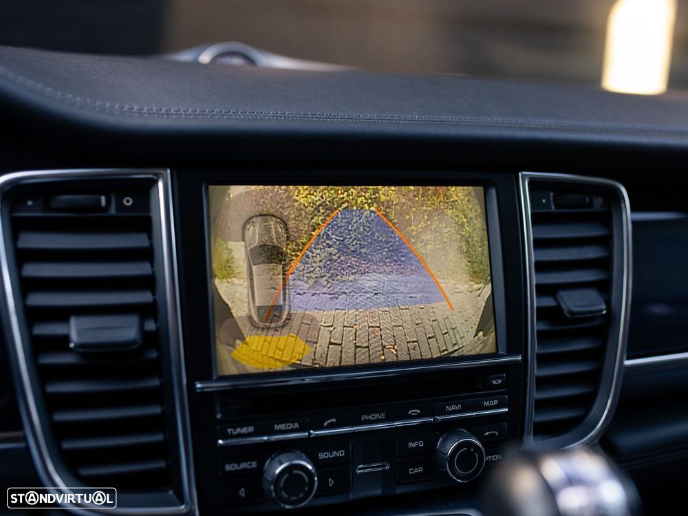 Porsche Panamera S E-Hybrid - 48