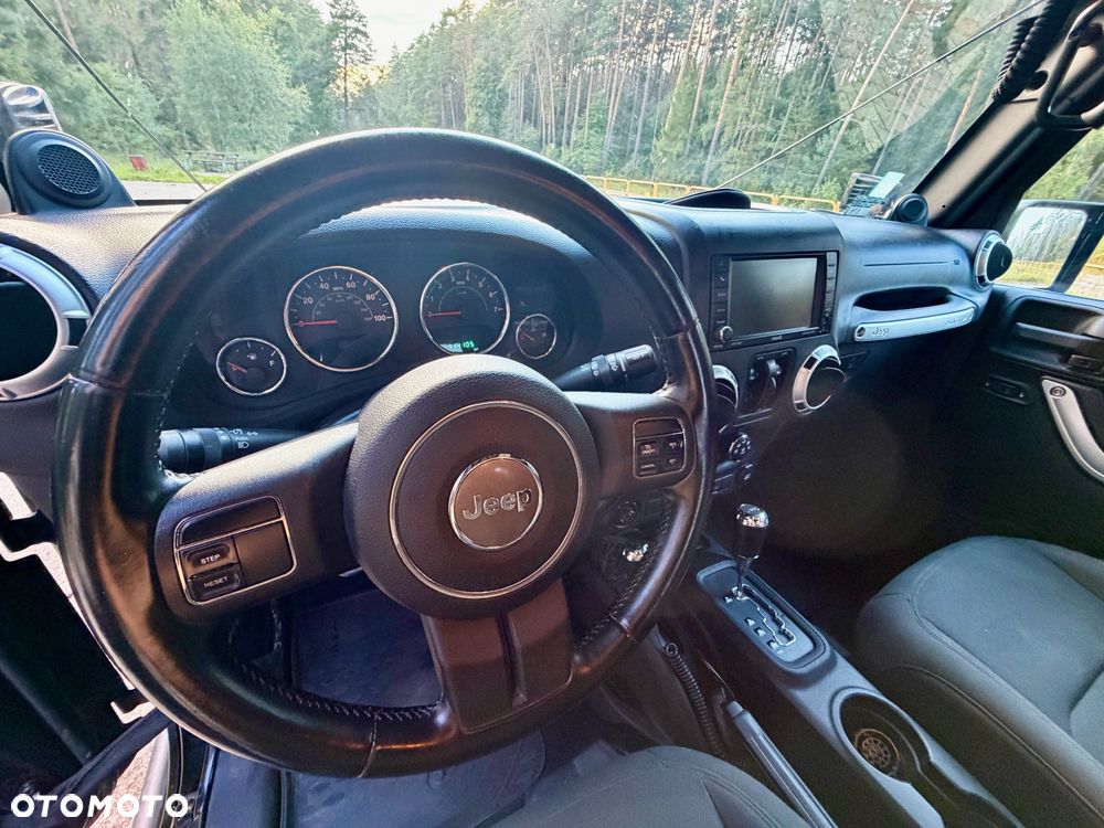 Jeep Wrangler 3.6 Unlim Rubicon - 10