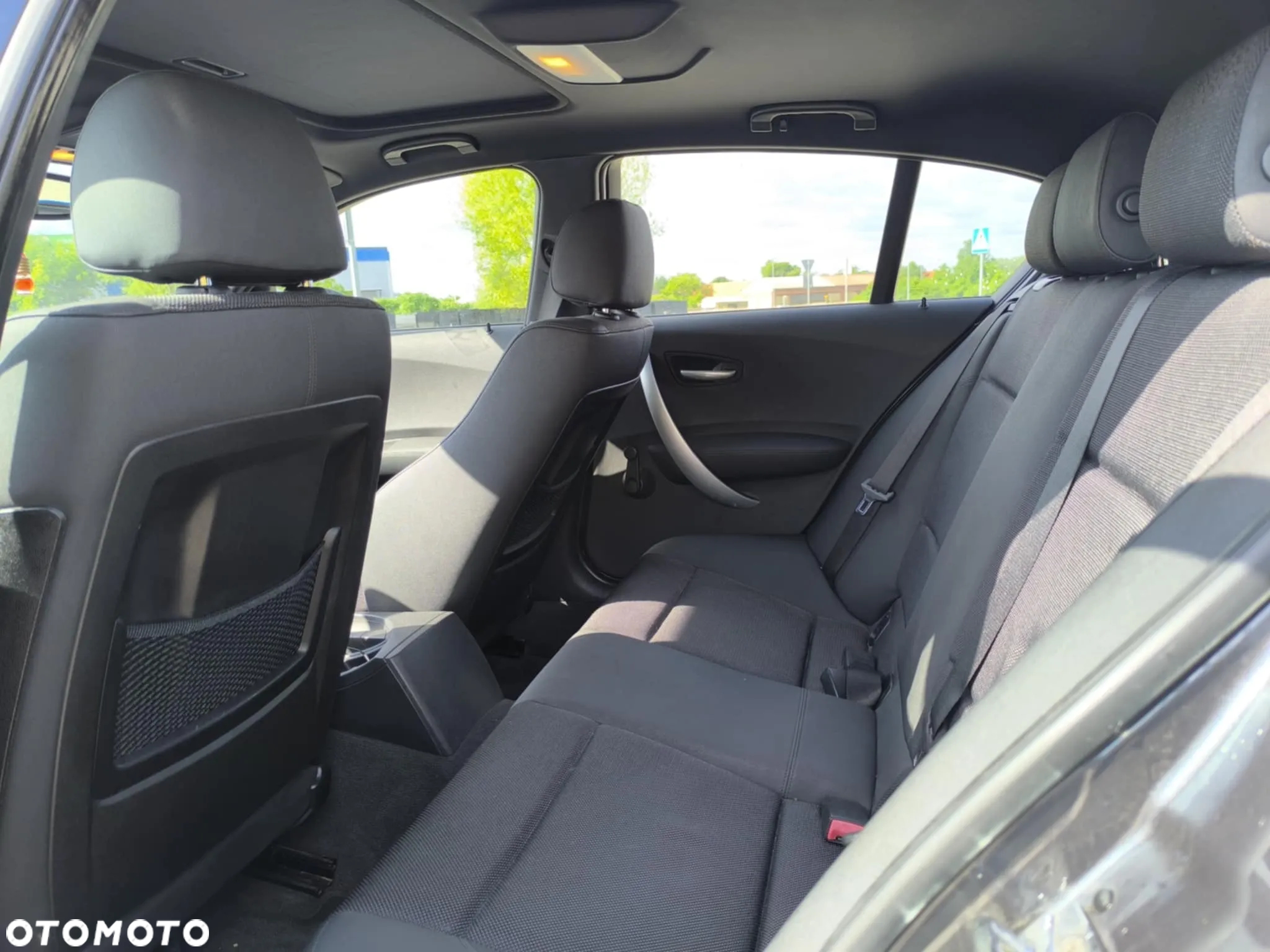 BMW Seria 1 118d - 12