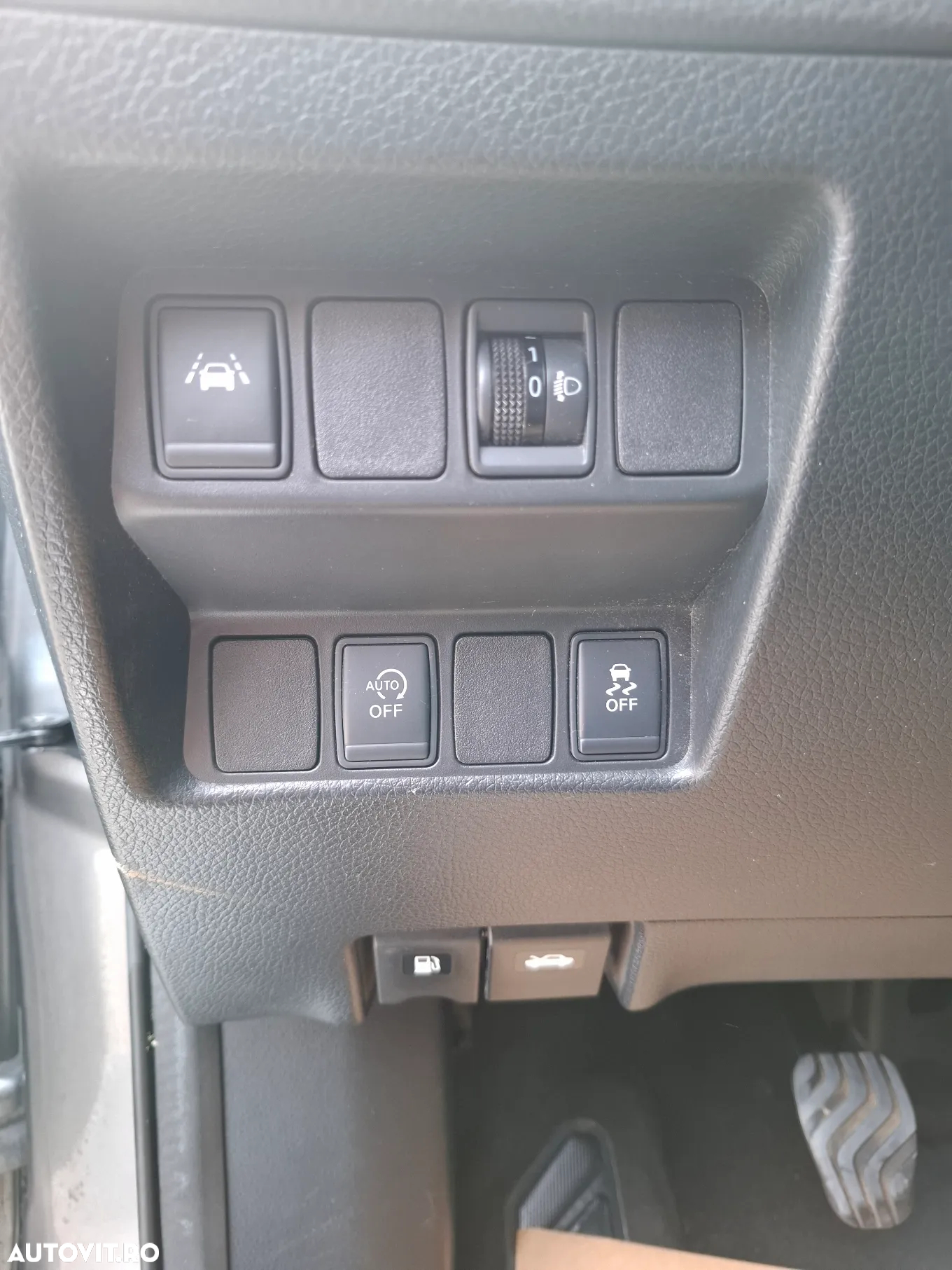 Nissan Qashqai 1.5 DCI Start/Stop N-Connecta - 20
