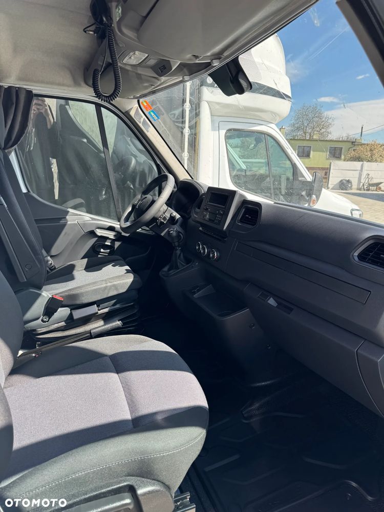 Renault Master - 10