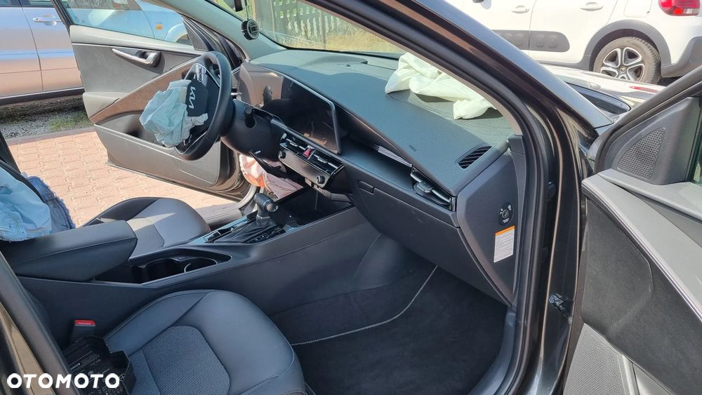 Kia Niro 1.6 GDI HEV 2WD OPF Edition 7 - 34