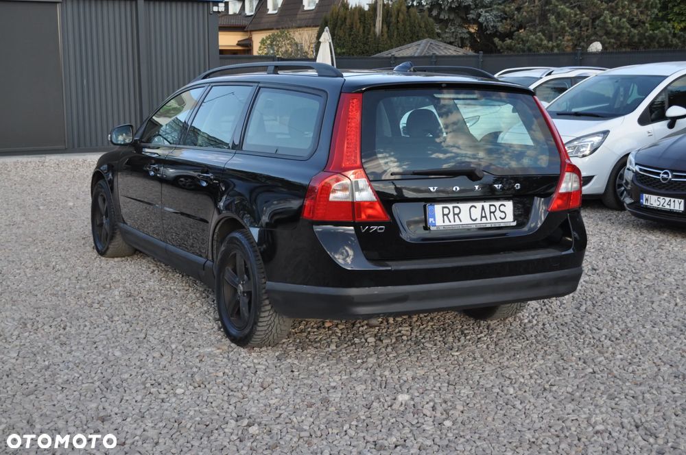 Volvo V70 2.0 - 12