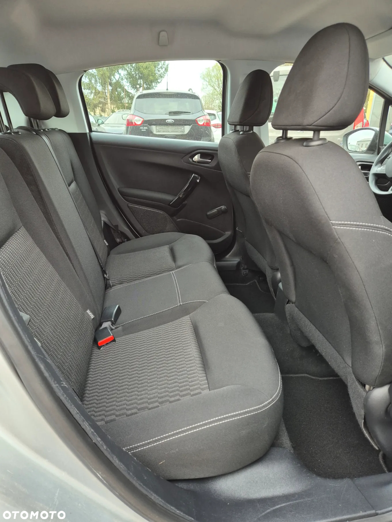 Peugeot 208 1.2 PureTech Active - 14
