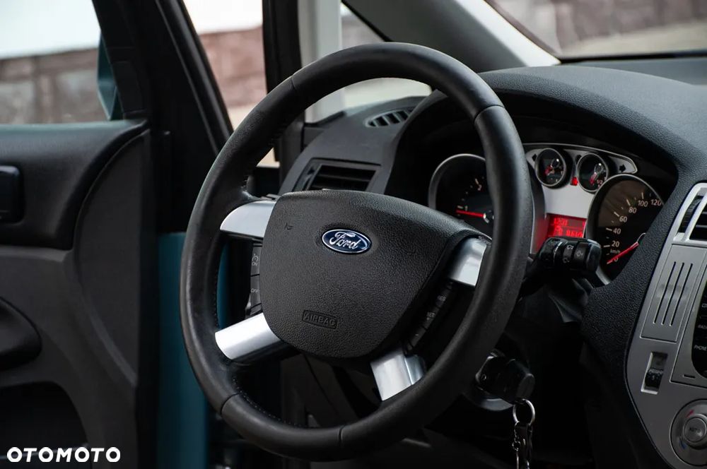 Ford C-MAX 2.0 TDCi DPF Titanium - 37