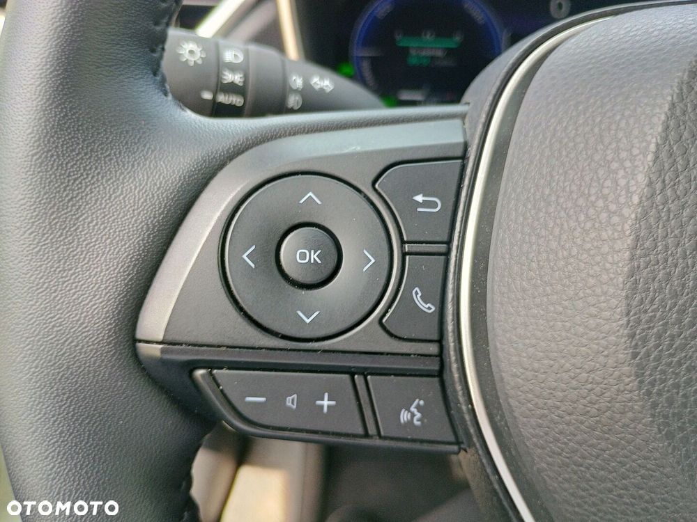 Toyota Corolla Cross - 20