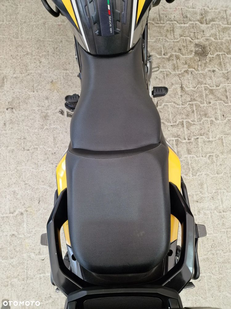 Benelli TRK 502 - 28