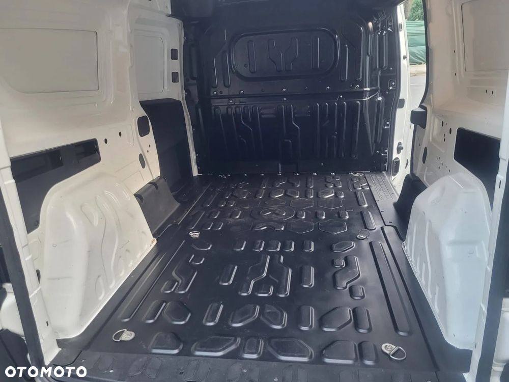 Fiat DOBLO - 4