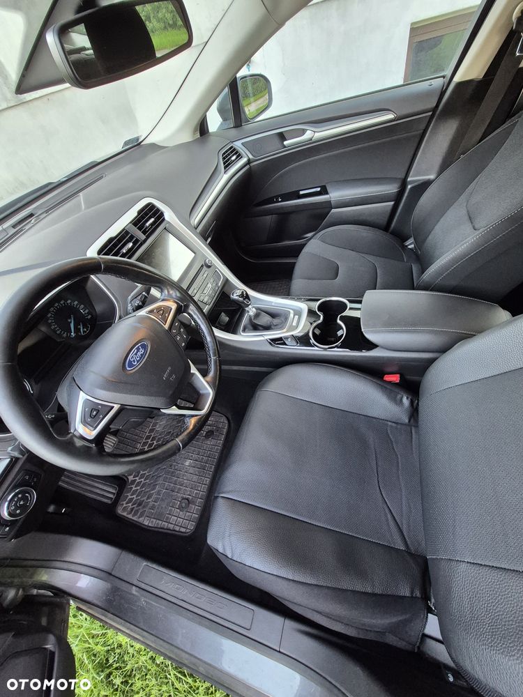 Ford Mondeo - 4