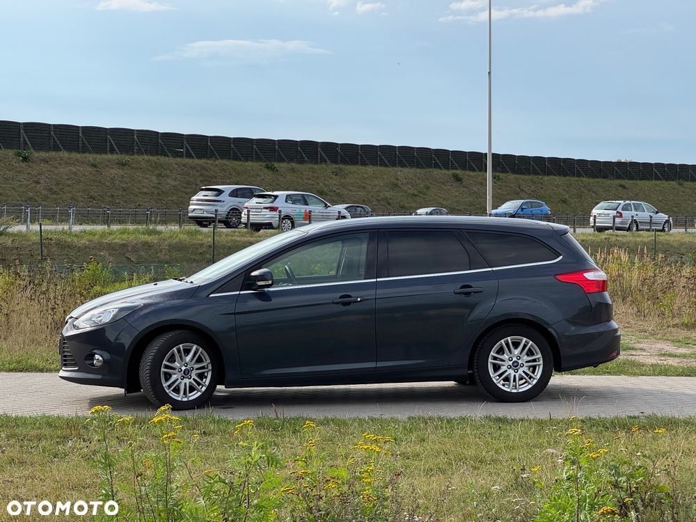 Ford Focus Turnier 1.0 EcoBoost Start-Stopp-System Titanium - 4