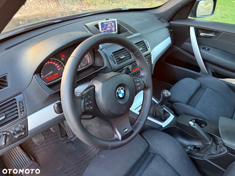 BMW X3 2.0d - 10