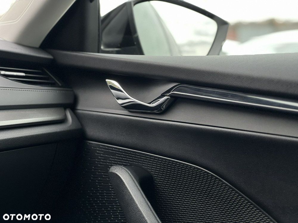 Skoda Octavia 2.0 TDI Ambition DSG - 37