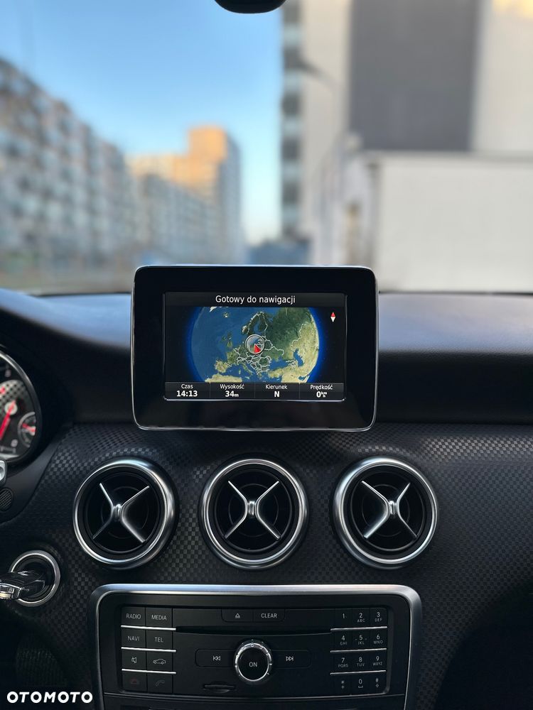 Mercedes-Benz Klasa A 180 7G-DCT SCORE - 29