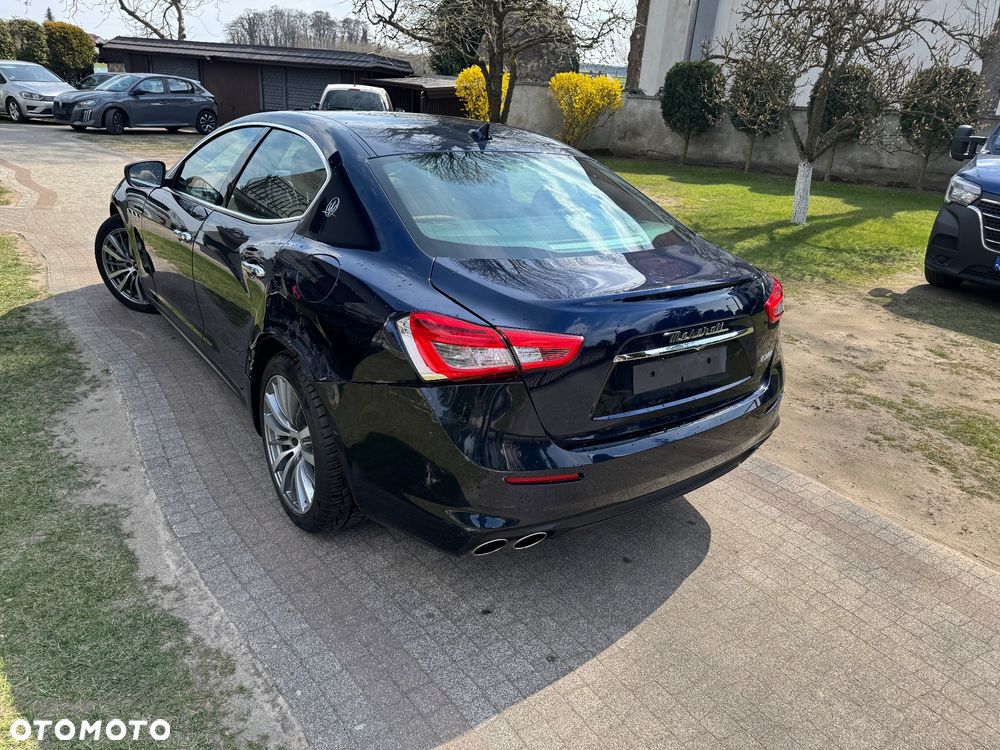 Maserati Ghibli GranSport - 23