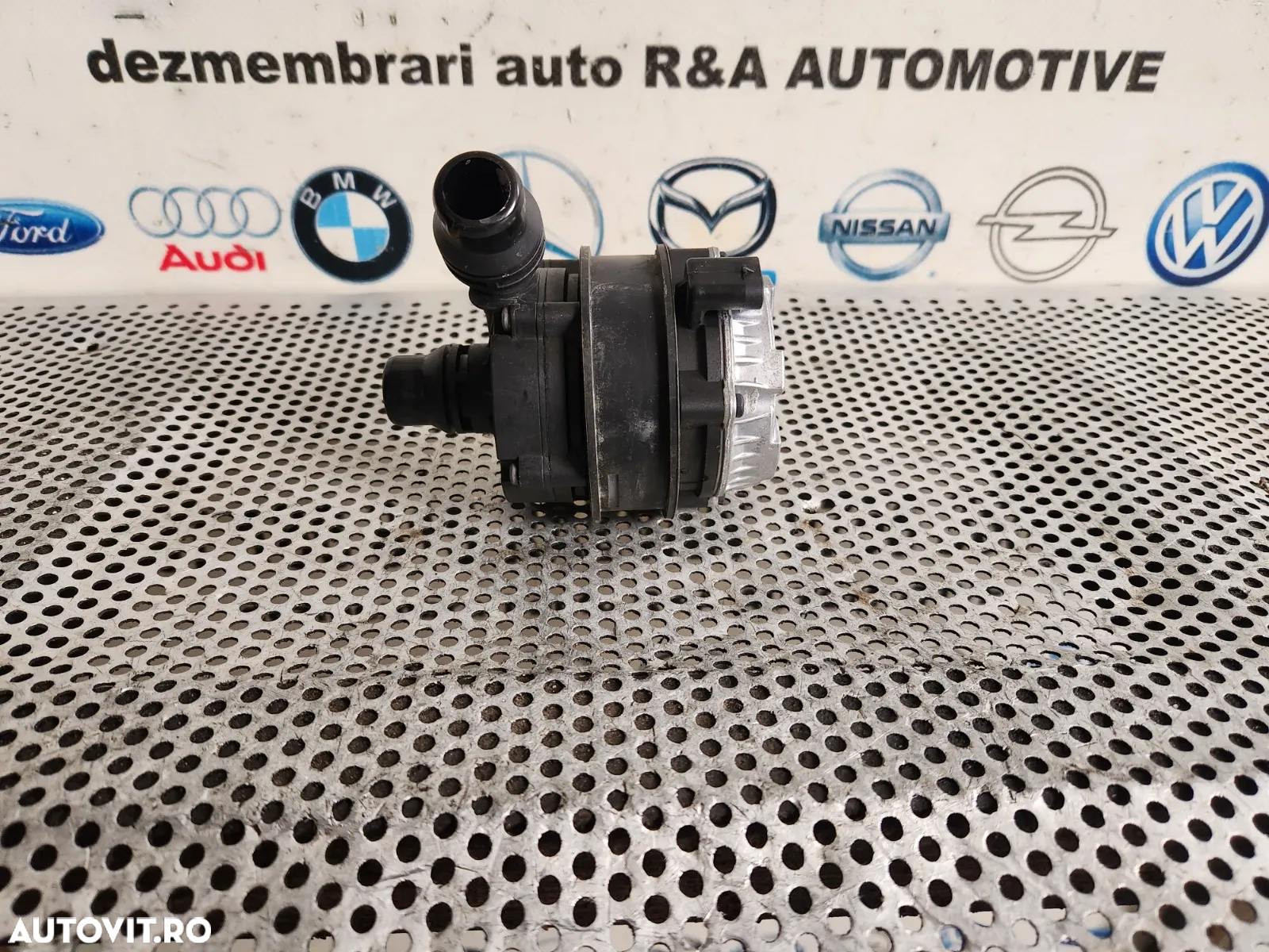 Pompa Apa Auxiliara Electrica Mercedes CLA GLA A/B Class C/X118 W176 W247 GLB C/E/S Class W205 W213 - 3
