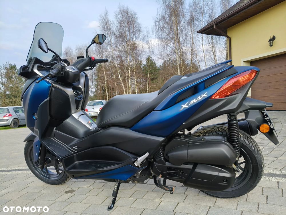 Yamaha X-max - 3