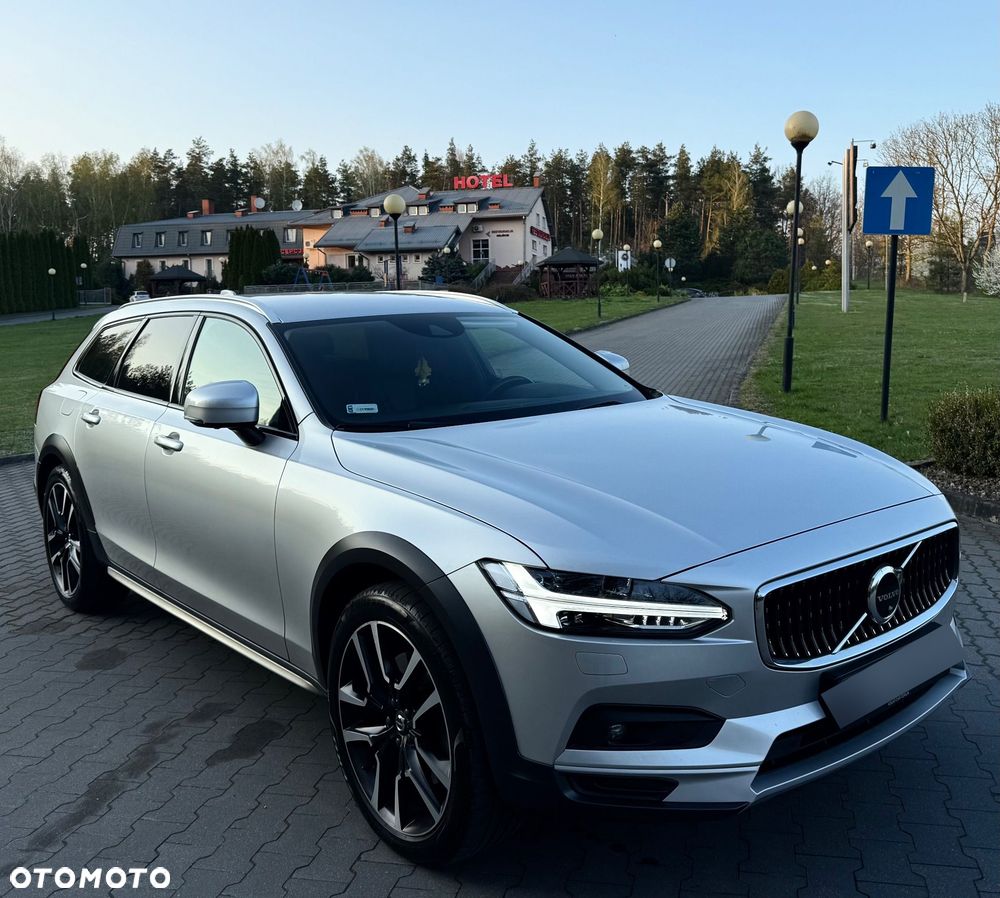 Volvo V90 2021 photo 4