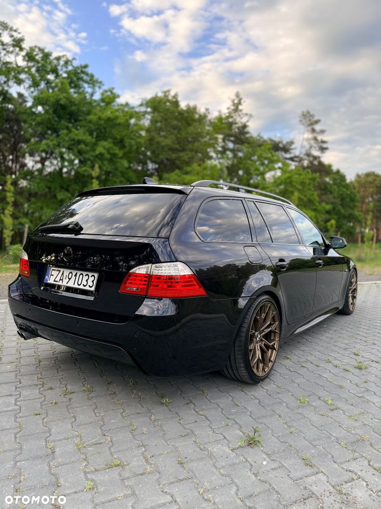 BMW Seria 5 525d Edition Exclusive - 9