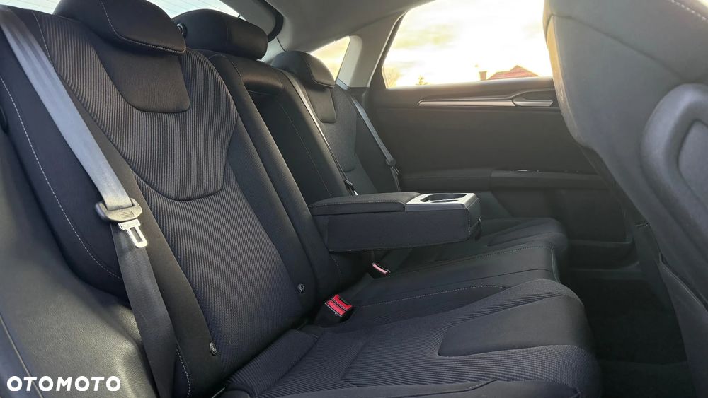 Ford Mondeo 2.0 TDCi STart-Stopp PowerShift-Aut Titanium - 28