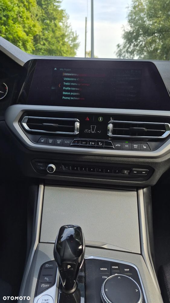 BMW Seria 3 318i Advantage - 37