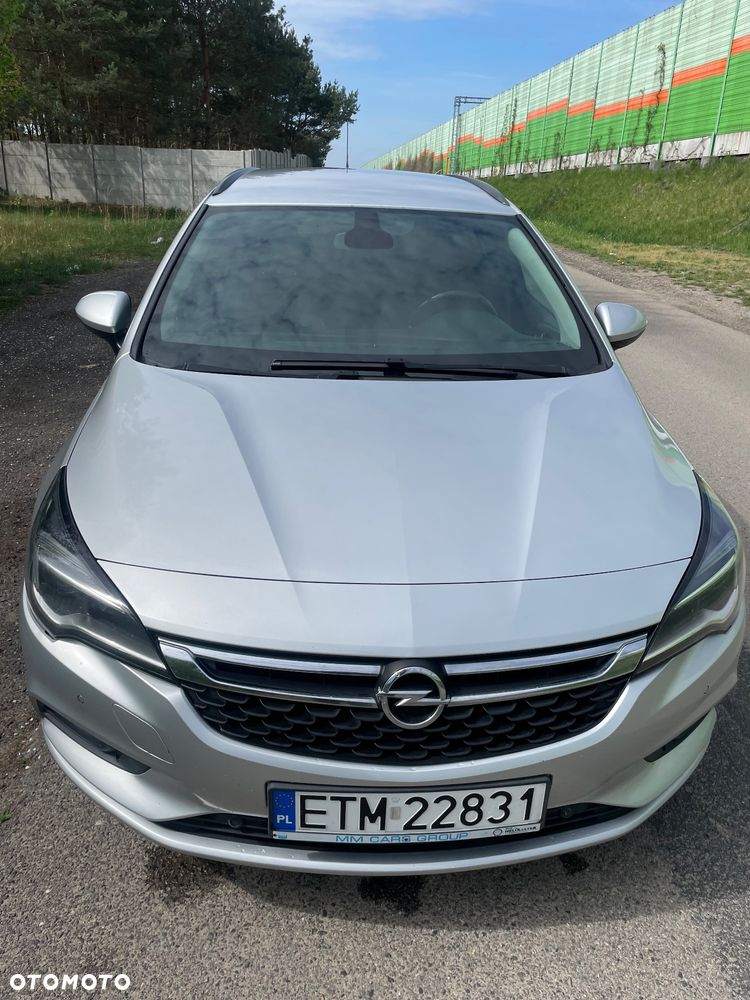Opel Astra 1.6 CDTI Dynamic - 9